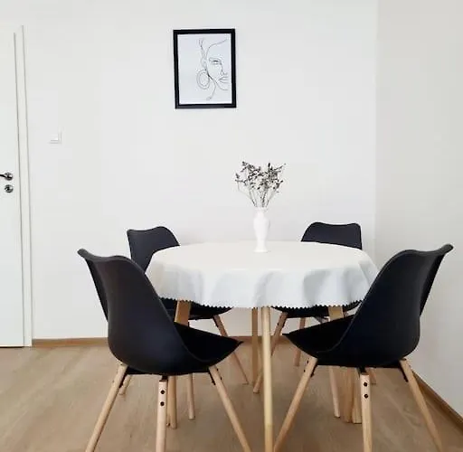 V Centre Diania Apartmán Bratislava